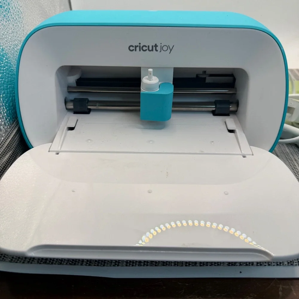 Cricut Joy Smart Cutting Machine Bundle Teal Tools Vinyl Iron-On Mat JCTR101